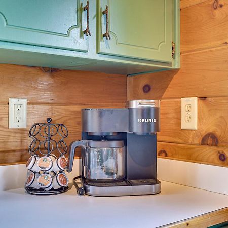 Cozy Cabin In Private Location With Hot Tub And Grill! Блу Ридж Екстериор снимка